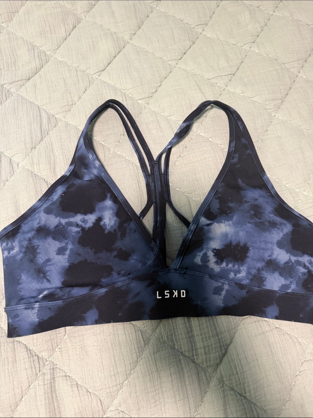 LSKD Women's Navy Tie-Dye Strappy Sports Bra